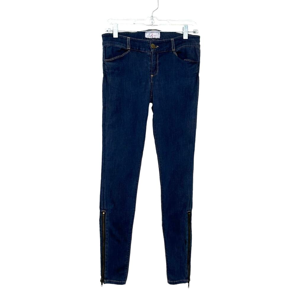 Current Elliot blue jeans size 28 the cropped super stretch jeans size 28